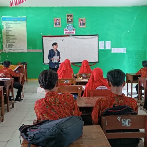 KBM bersama Mahasiswa UTM